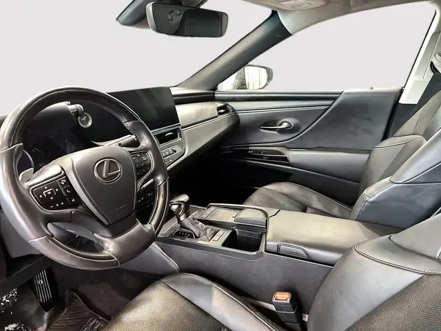 2022 Lexus ESh ES 300h Outstanding value! Must see! in Cars & Trucks in Calgary - Image 12