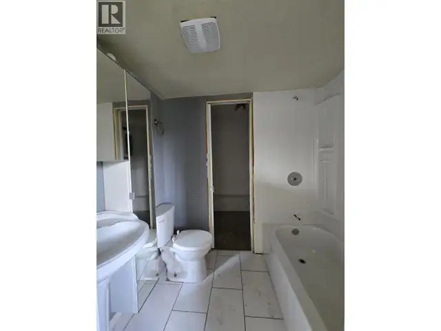 1653 GYRFALCON AVENUE Kitimat, British Columbia in Houses for Sale in Kitimat - Image 11