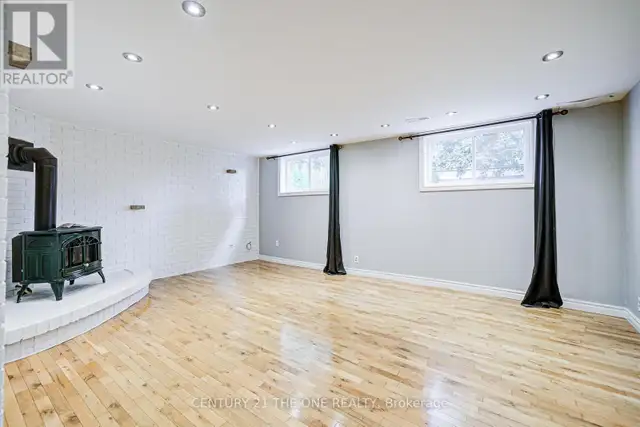 25 CARROL STREET Kitchener, Ontario in Houses for Sale in Kitchener / Waterloo - Image 39