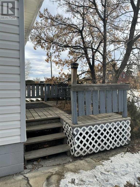220 3 Avenue E Hanna, Alberta Houses for Sale Calgary Kijiji