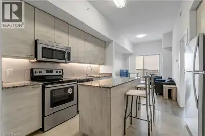 Excellent location in the heart of Waterloo, conveniently situated near all amenities. This well-mai...