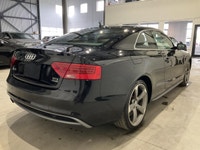 LAudi A5 S LINE AUTOMATIQUE CUIR TOIT MAGS AWD 2016 proposé par AutoStudio 72 à Mirabel se présente... (image 2)