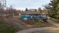 1100 11 Street N Lethbridge, Alberta