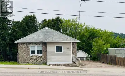 Welcome Home! Located in the beautiful core of Mattawa. This inviting property offers an open-concep...