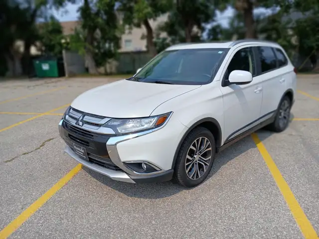 2018 Mitsubishi Outlander ES