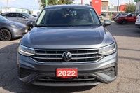 NO ACCIDENT Elevate Your Drive with the 2022 VW Tiguan Comfortline 4Motion AWD. Discover the Perfect... (image 1)