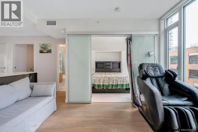 502 1283 HOWE STREET Vancouver, British Columbia in Condos for Sale in Vancouver - Image 11