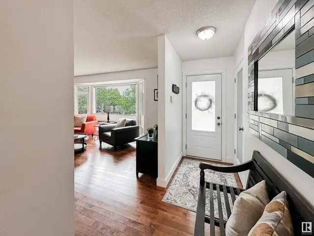 64 BELLEVUE CR St. Albert, Alberta62864393492995121