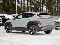 Leather-wrapped steering wheel & shift knob bring a premium touch Dual-zone automatic climate contro... (image 1)