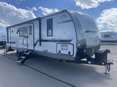 Welcome to Eldorado RV Sales, the longest running dealership in Southern Alberta! Equipped With: Exp...