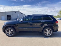 Dealer Certified Pre-Owned. This Jeep Grand Cherokee delivers a Gas V-6 3.6L engine powering this Au... (image 9)