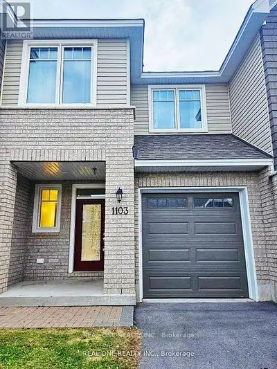 1103 BARROW AVENUE Kingston (East Gardiners Rd), Ontario