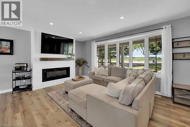 795 PORT MAITLAND Road Dunnville, Ontario in Houses for Sale in Norfolk County - Image 18