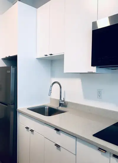 Waldorf Studios Come and experience the newly renovated, modern, Waldorf Studio Apartments! Availabl...