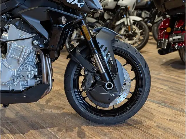 2026 CFMOTO 675NK // Tundra Grey in Sport Bikes in Winnipeg - Image 5