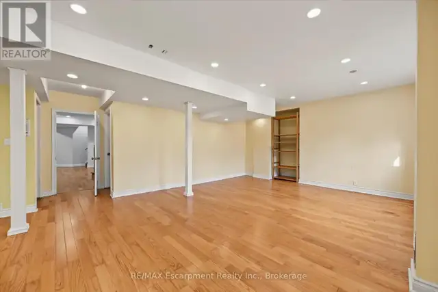 2365 HERTFORDSHIRE WAY Oakville (JC Joshua Creek), Ontario in Houses for Sale in Oakville / Halton Region - Image 37