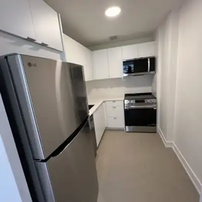 Two bedroom unit - ID 3933
