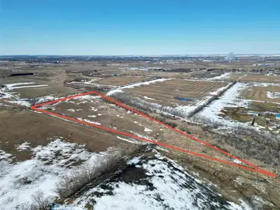 CSE//Brandon/Rare opportunity to own 13.6 acres of prime bare land just 5 minutes south of Brandon p...