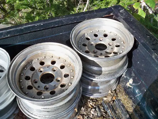 Ford F 150 wheels - lots of different sets in Tires & Rims in Annapolis Valley - Image 3