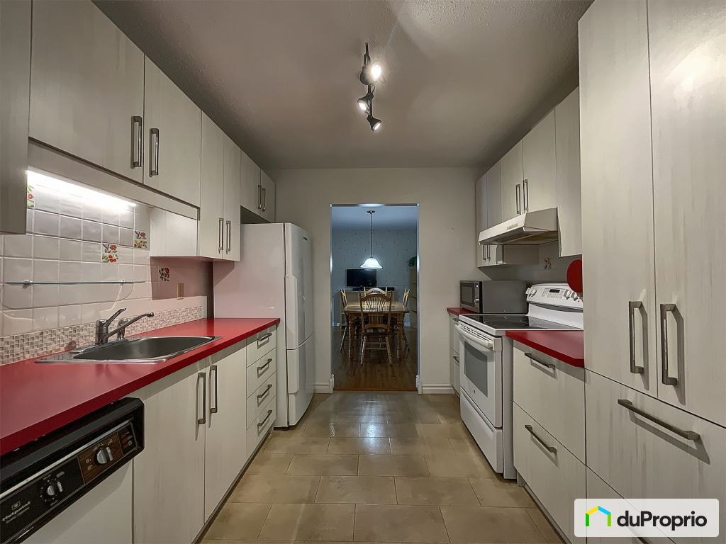 $309,000 - Condominium for sale in Longueuil (Vieux-Longueuil) — photo 2