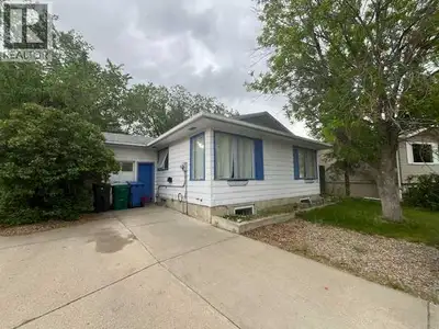 Available June 1, 2026Rent: $1,450/month INCLUDING utilitiesBright & Spacious 3 Bedroom Legal Baseme...