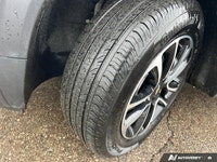 The advertised vehicle price is based on a promotional finance offer. Customers who purchase the veh... (image 9)