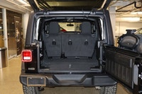 This Jeep Wrangler has a dependable Gas/Electric V-6 3.6 L/220 engine powering this Automatic transm... (image 7)