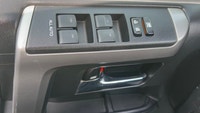 KBB.com Best Resale Value Awards. This Toyota 4Runner Limited 4x4 boasts a Regular Unleaded V-6 4.0... (image 9)