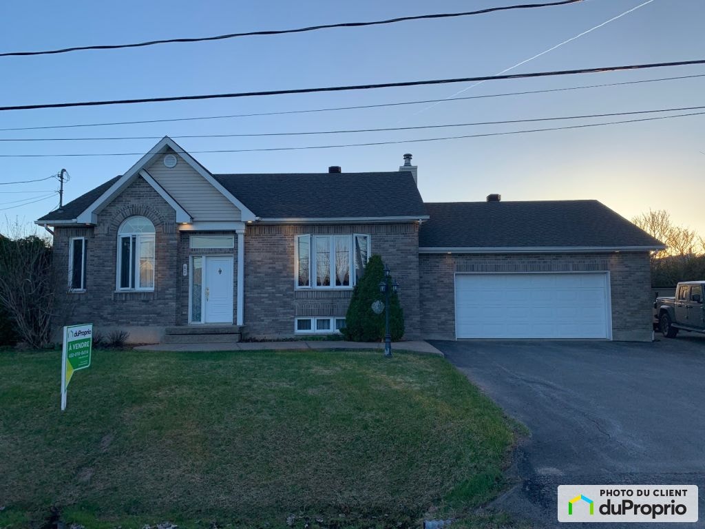 $573,300 - Bungalow for sale in St-Thomas — photo 1