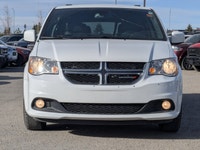 Come see this 2019 Dodge Grand Caravan SXT Premium Plus. Its Automatic transmission and Regular Unle... (image 2)
