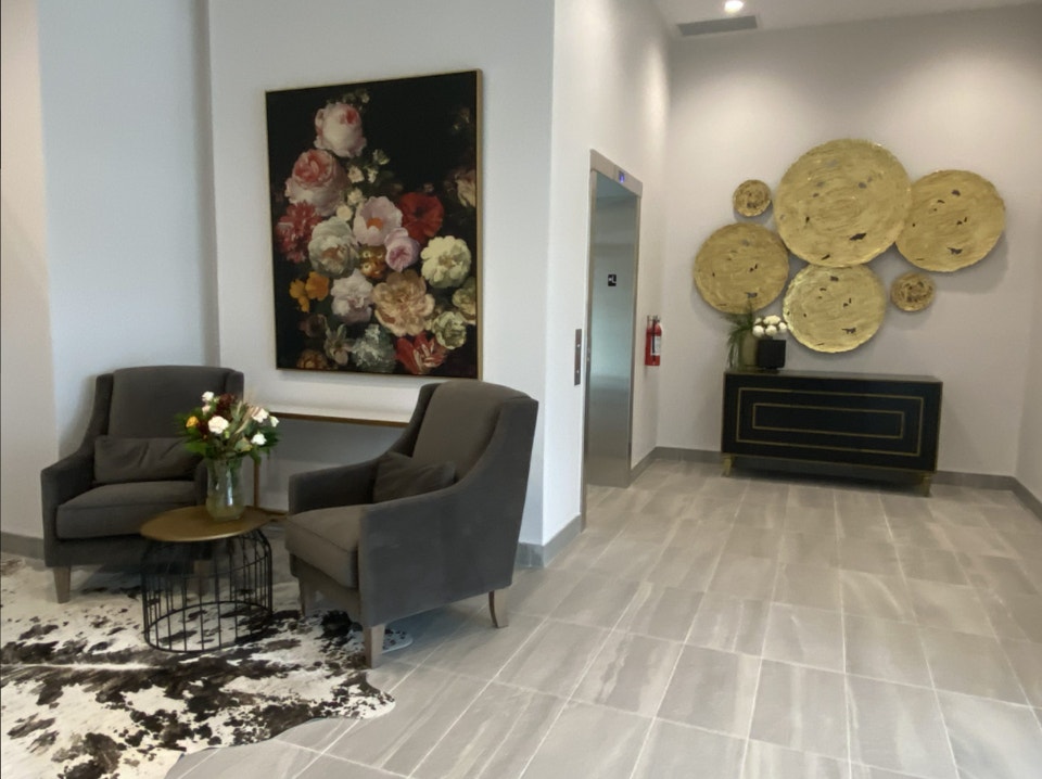 Luxury 1 Bedroom for rent - The Gramercy 2
