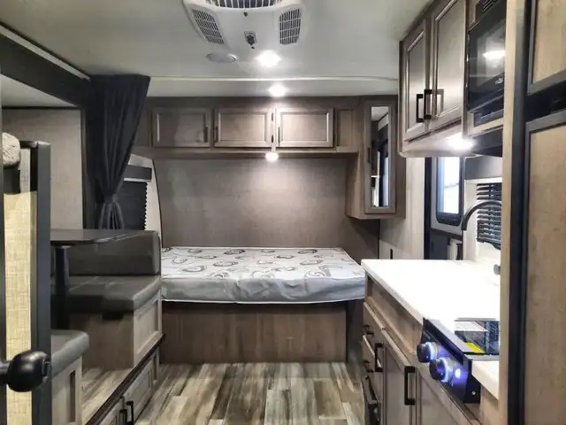 2023 Starcraft Autumn Ridge 180BHS in Travel Trailers & Campers in St. Albert - Image 23