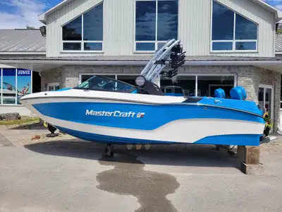 Welcome to Buckeye Marine 2024 MasterCraft MasterCraft XT22T .