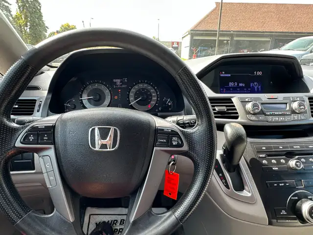 2012 HONDA ODYSSEY EX 8 PASSENGER $10999 W/SAFETY in Cars & Trucks in Ottawa - Image 14