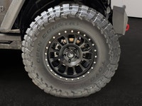This 2026 JEEP WRANGLER 4-DOOR SAHARA has the following options Cloth Low-Back Bucket Seats, Remote... (image 8)
