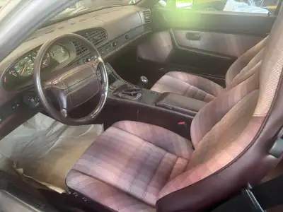 A beautiful and rare 1988 Porsche 944Turbo s Silver Rose edition with tuxedo interior .Clean car fax...