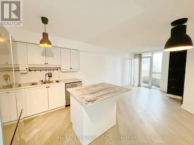 1001 - 78 HARRISON GARDEN BOULEVARD Toronto (Willowdale East), O62865718363137124