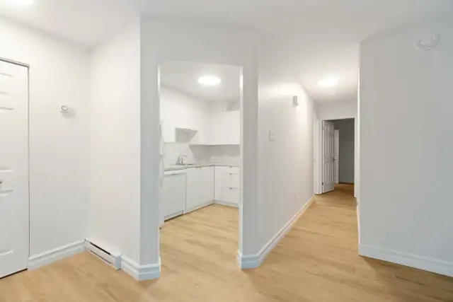 TWO BEDROOM APARTMENT AVAILABLE IN THE HEART OF DARTMOUTH in Long Term Rentals in Dartmouth - Image 4