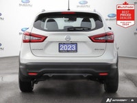 Recent Arrival! New Price! Pearl White 2023 Nissan Qashqai SV AWD CVT with Xtronic 2.0L DOHC APPLE C... (image 3)