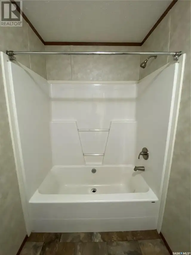 8574 Range ROAD Grassy Creek Rm No. 78, Saskatchewan in Houses for Sale in Swift Current - Image 10