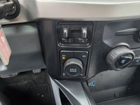 Perfect Auto CLEAN CARFAX- BUMPER TO BUMPER FACTORY WARRANTY - 6.8 L GAS - 4X4 - 6.75 FT BOX - POWER... (image 9)