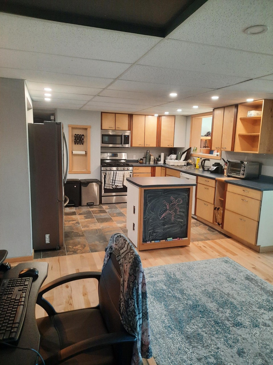 Two Bedroom,Beautiful views on small lake just north of town 4