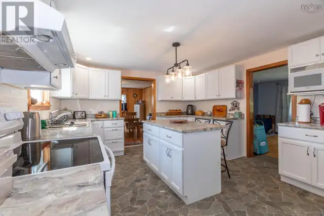2252 Highway 1 Upper Clements, Nova Scotia in Houses for Sale in Annapolis Valley - Image 16