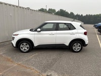 // ACCIDENT FREE!! // This 2025 Hyundai Venue Essential 2WD is a smart fit for city life and daily t... (image 1)