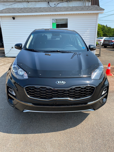 Forget the boring commuter boxes—the 2021 Kia Sportage LX AWD is a punchy, euro-styled crossover tha...
