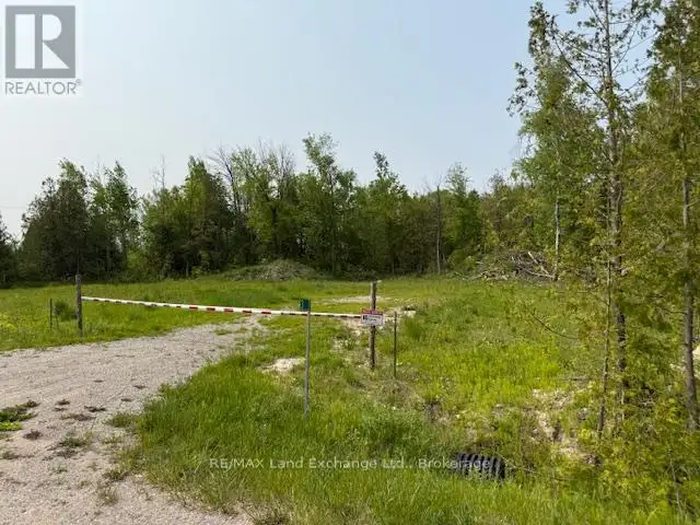 3 LORNE BEACH ROAD Kincardine, Ontario in Land for Sale in Owen Sound - Image 2