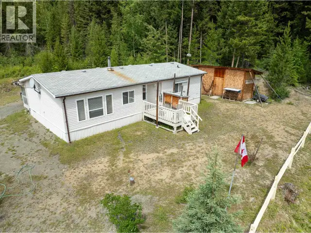 7384 JOHNSTONE ROAD Bridge Lake, British Columbia in Houses for Sale in 100 Mile House - Image 18