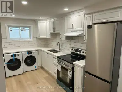 Newly built legal basement unit in desirable lakeshore village. Very bright unit with above grade la...