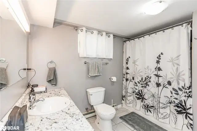 Midland, legal lower level 1 bedroom, with utilities included in Long Term Rentals in Barrie - Image 5