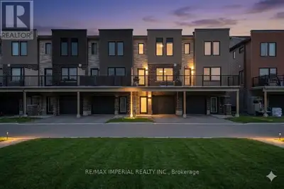Investment Opportunity Meets Modern Living! This beautifully maintained 3-bedroom freehold townhome...